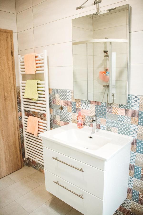 Entoli Apartment Podnanos Dış mekan fotoğraf